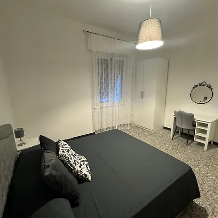 Center Train Station